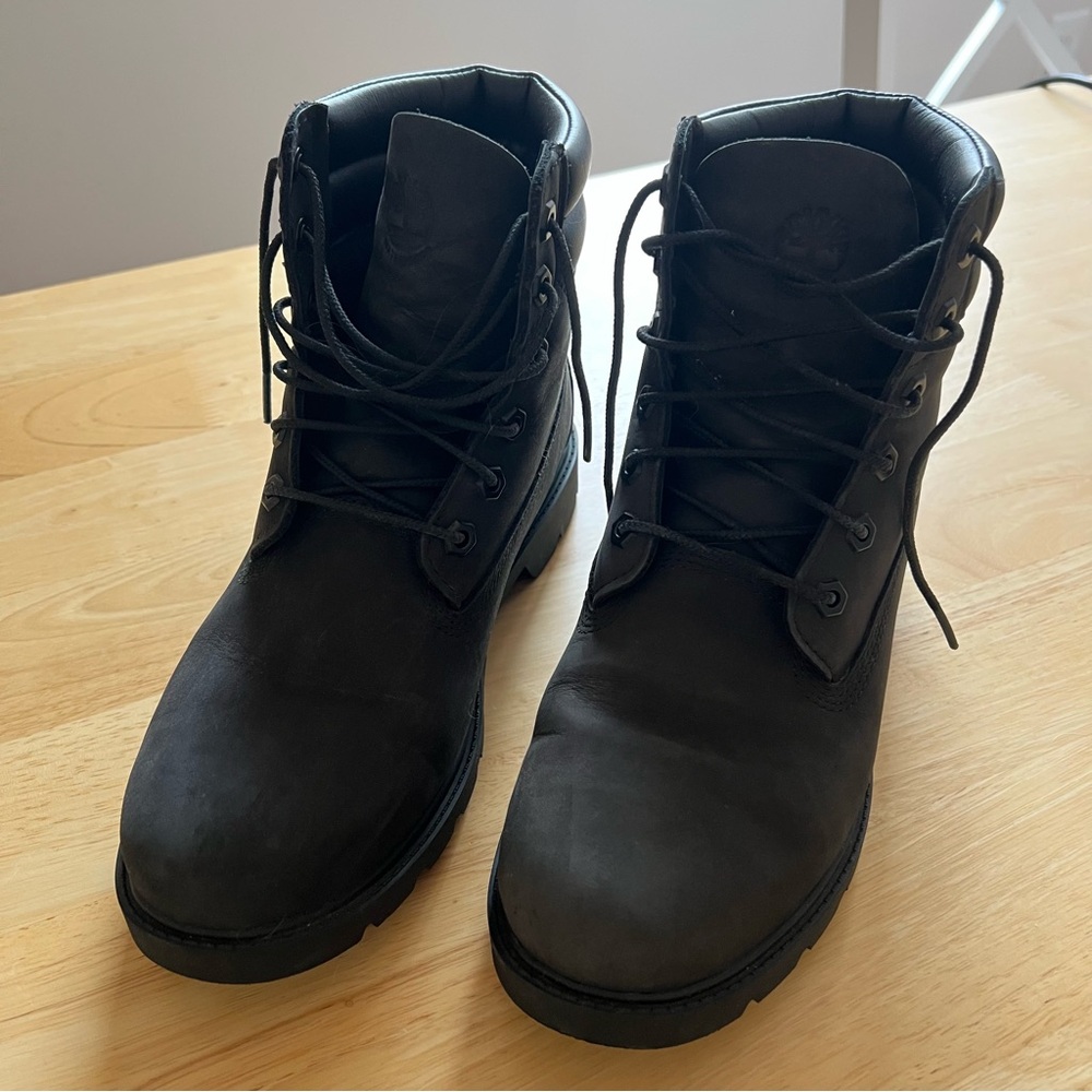 Black Timberlands